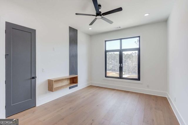 816 Riverside Road, Sugar Hill, GA 30518