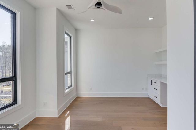 816 Riverside Road, Sugar Hill, GA 30518