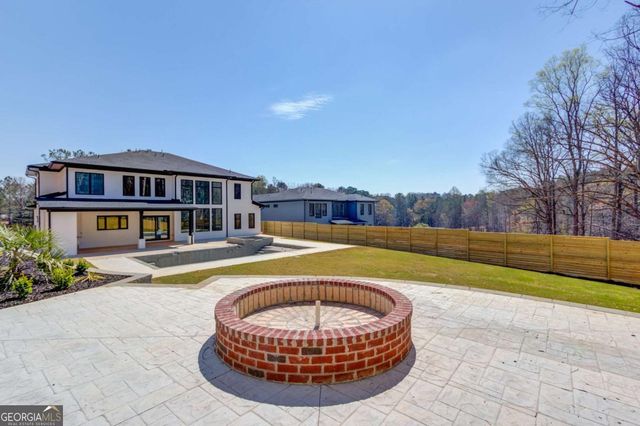 816 Riverside Road, Sugar Hill, GA 30518