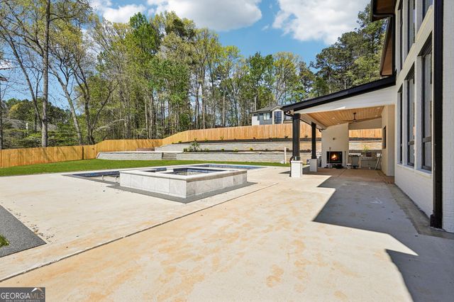816 Riverside Road, Sugar Hill, GA 30518