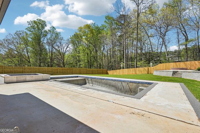 816 Riverside Road, Sugar Hill, GA 30518
