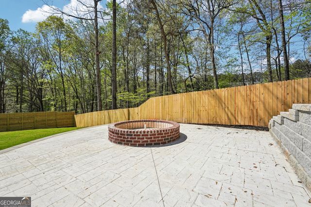 816 Riverside Road, Sugar Hill, GA 30518