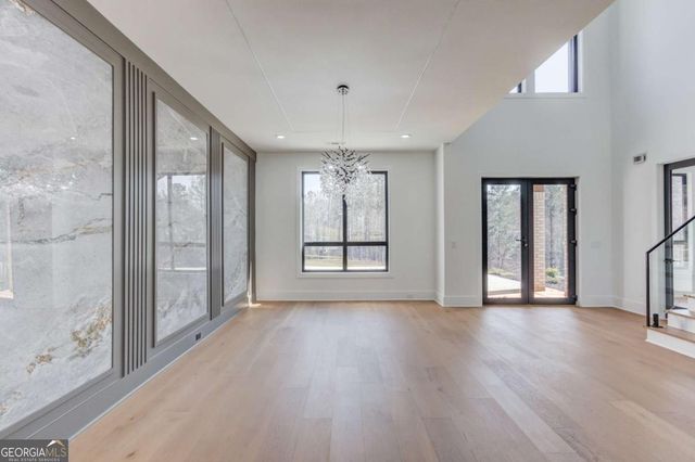 816 Riverside Road, Sugar Hill, GA 30518