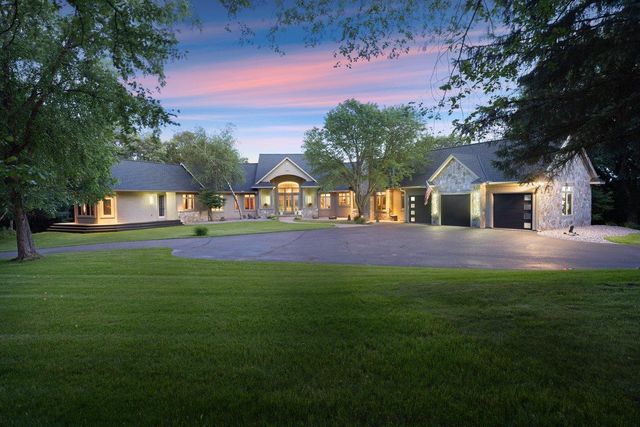 15270 Painters Lane Circle N, Stillwater, MN 55082
