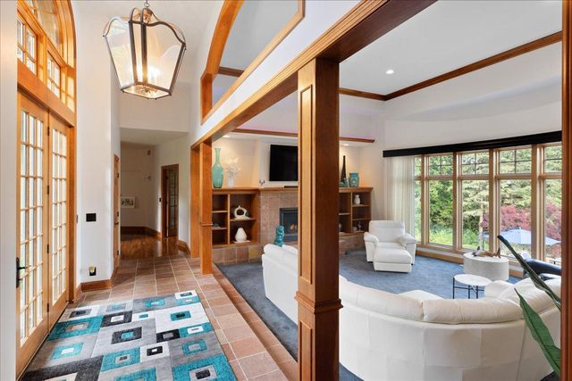 15270 Painters Lane Circle N, Stillwater, MN 55082