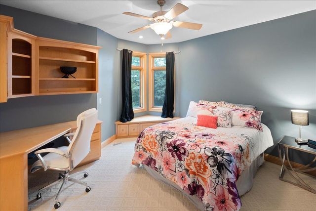 15270 Painters Lane Circle N, Stillwater, MN 55082