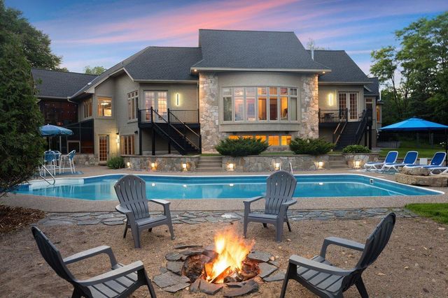 15270 Painters Lane Circle N, Stillwater, MN 55082