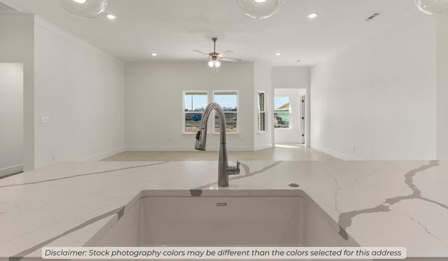 4420 W Cactus Place, Fayetteville, AR 72704
