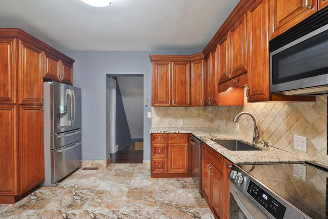 2449 Dale Avenue, Bexley, OH 43209