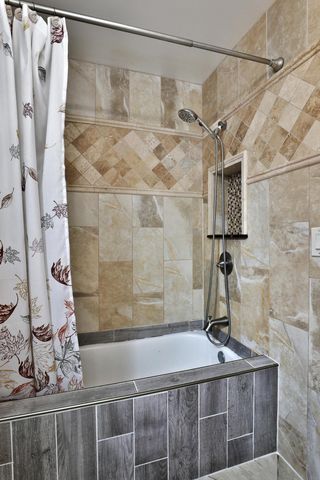 2449 Dale Avenue, Bexley, OH 43209