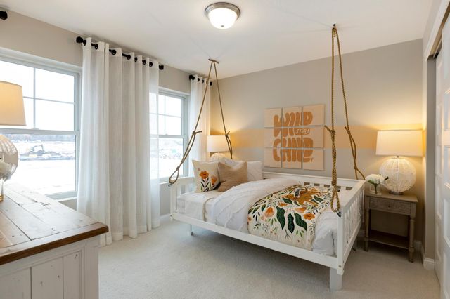 906 Woodlawn Avenue H, Saint Paul, MN 55116