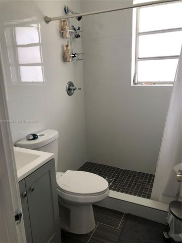 1019 NE 17th Ter 1, Fort Lauderdale, FL 33304