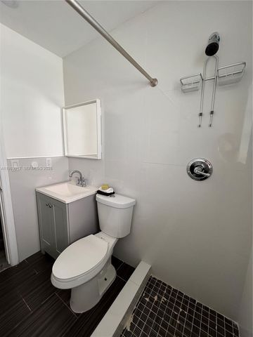 1019 NE 17th Ter 1, Fort Lauderdale, FL 33304