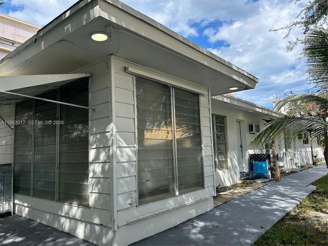 1019 NE 17th Ter 1, Fort Lauderdale, FL 33304