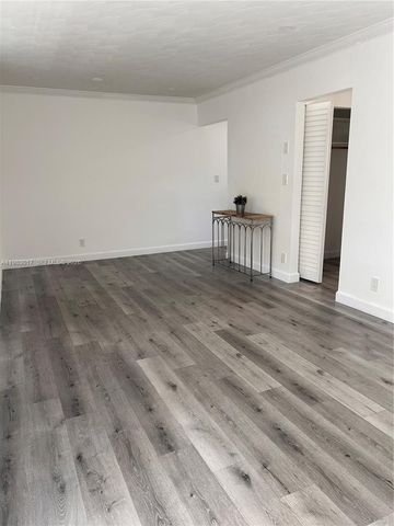 1019 NE 17th Ter 1, Fort Lauderdale, FL 33304