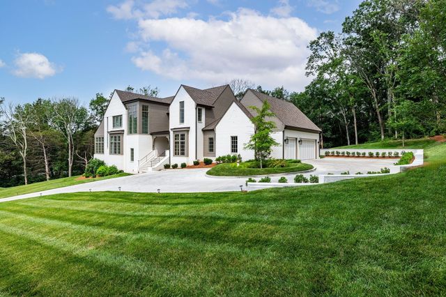5929 E Ashland Dr, Nashville, TN 37215