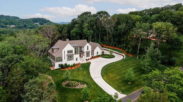 5929 E Ashland Dr, Nashville, TN 37215