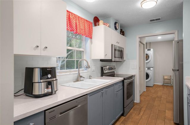 10407 S DREW BRYANT CIRCLE, Floral City, FL 34436