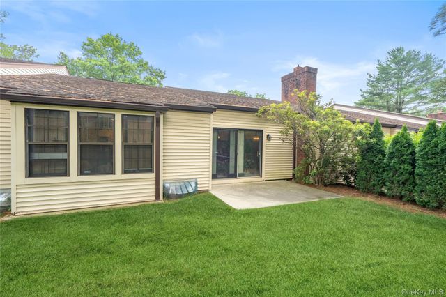 244 Estates Terrace S, Manhasset, NY 11030