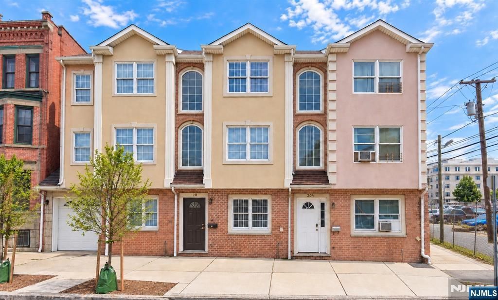 20 Kinney Street, Newark, NJ 07102