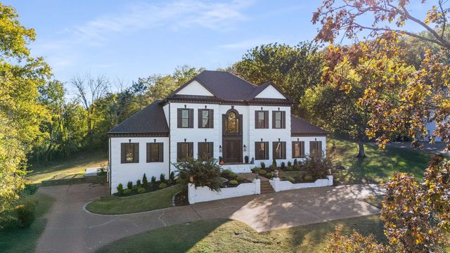 5093 Heathrow Blvd, Brentwood, TN 37027