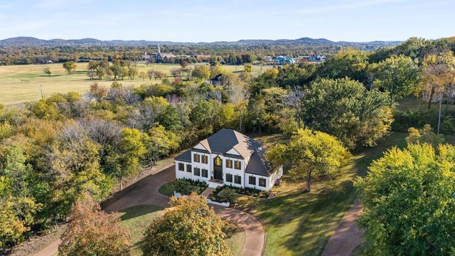 5093 Heathrow Blvd, Brentwood, TN 37027