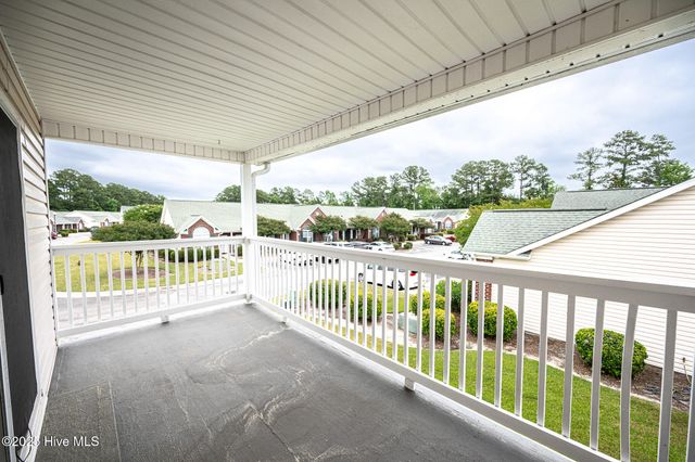 1422 Willoughby Park Court Unit 5, Wilmington, NC 28412