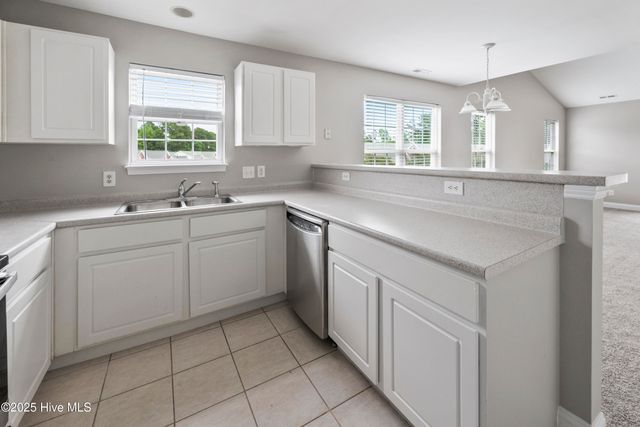 1422 Willoughby Park Court Unit 5, Wilmington, NC 28412