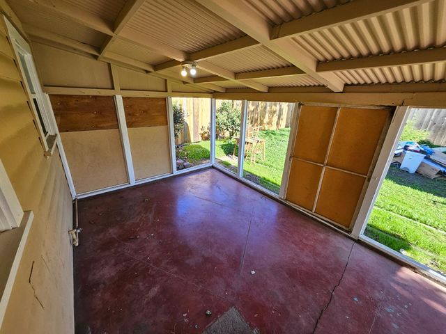2918 N Hunter St, Stockton, CA 95204