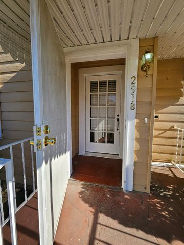 2918 N Hunter St, Stockton, CA 95204