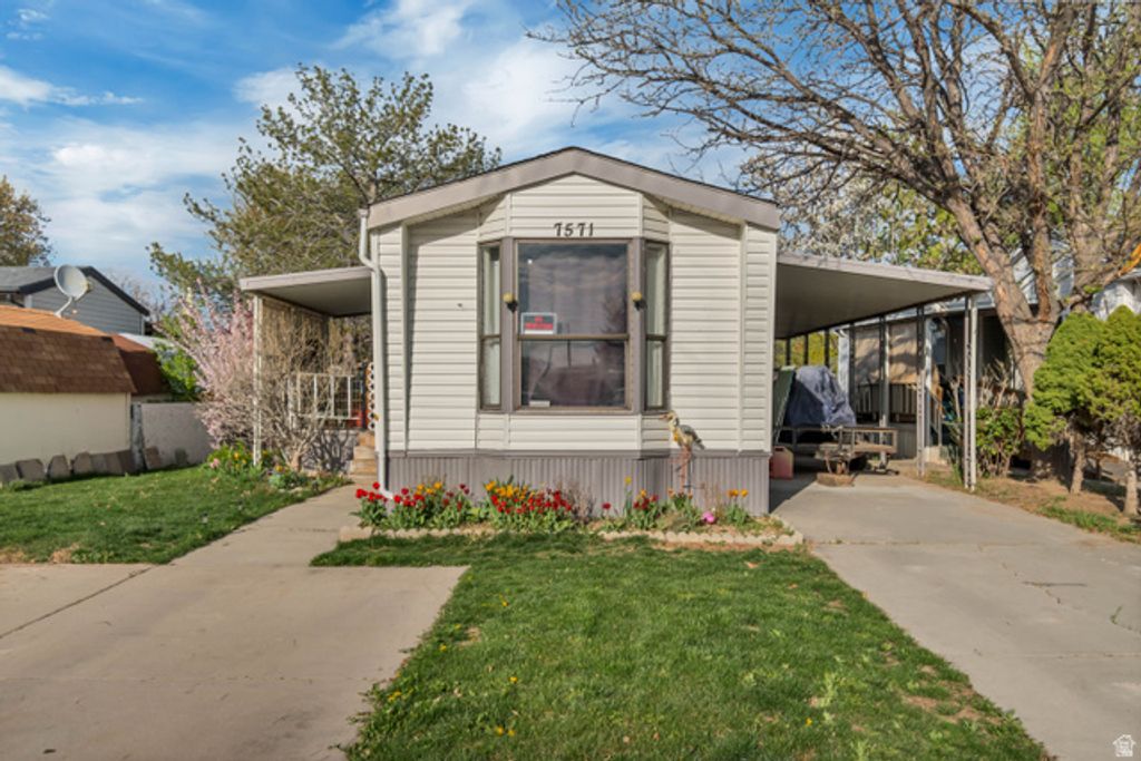 7571 S BLISSWOOD DR #20, Midvale, UT 84047 — exterior