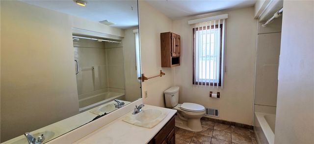 23 Bobbie Drive, Gates, NY 14606