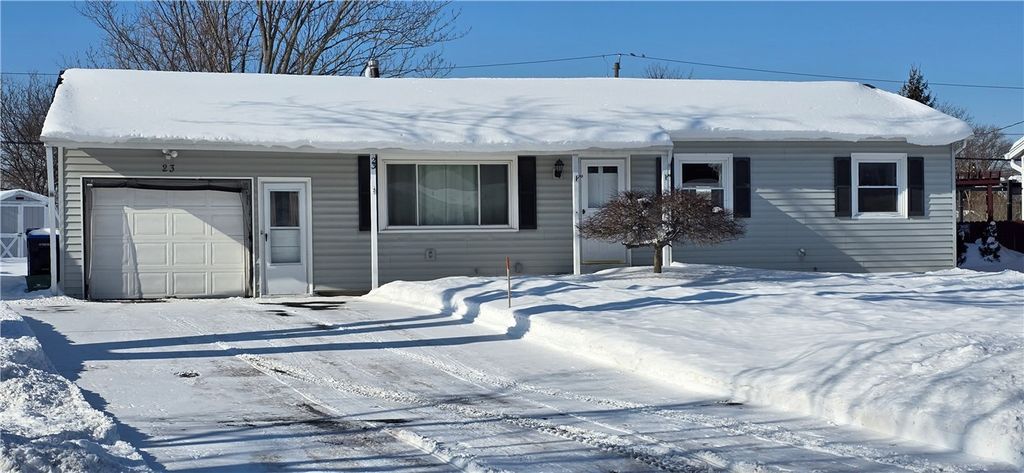 23 Bobbie Drive, Gates, NY 14606