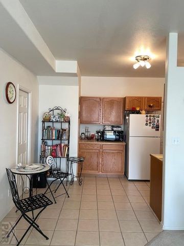 4141 Outlook Blvd Unit E, Pueblo, CO 81008