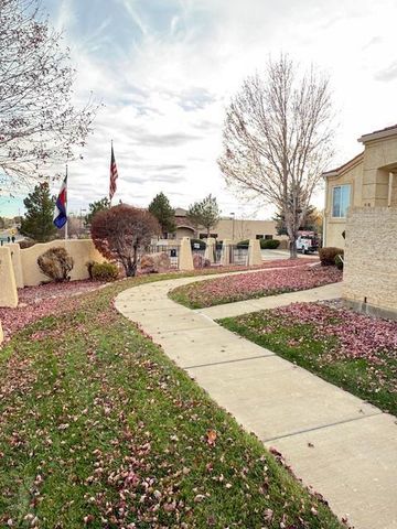 4141 Outlook Blvd Unit E, Pueblo, CO 81008
