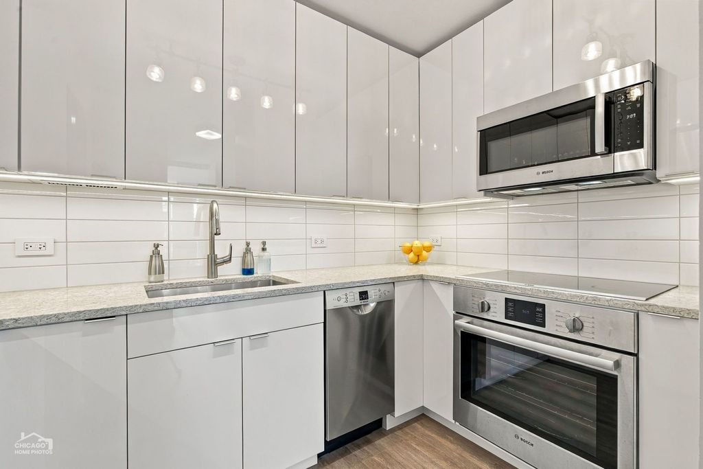 340 W Diversey Parkway 815, Chicago, IL 60657 — photo 5
