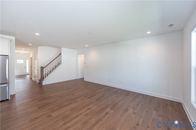 8656 Hope Farm Ln, Mechanicsville, VA 23111