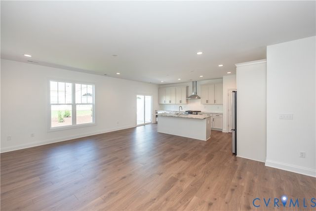 8656 Hope Farm Ln, Mechanicsville, VA 23111