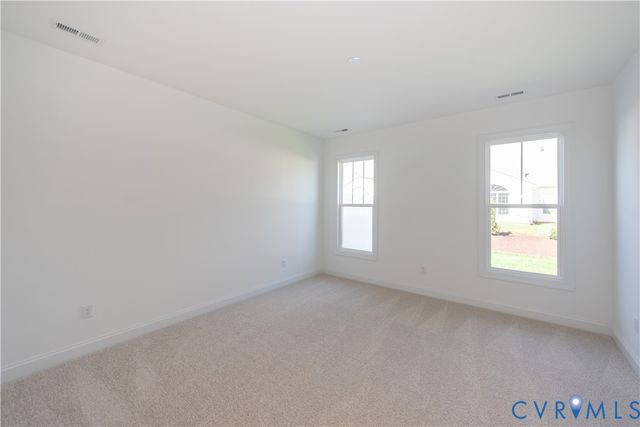 8656 Hope Farm Ln, Mechanicsville, VA 23111