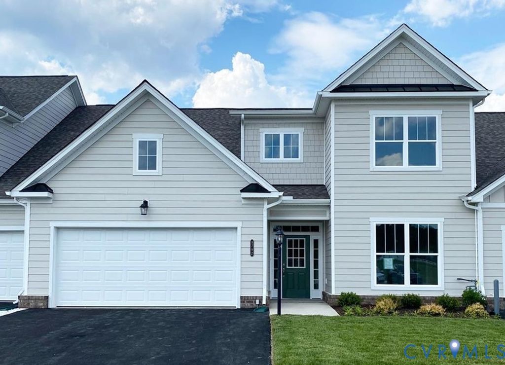 8656 Hope Farm Ln, Mechanicsville, VA 23111