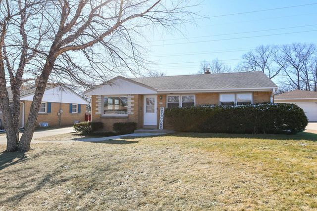 6421 W Allerton AVENUE, Greenfield, WI 53220