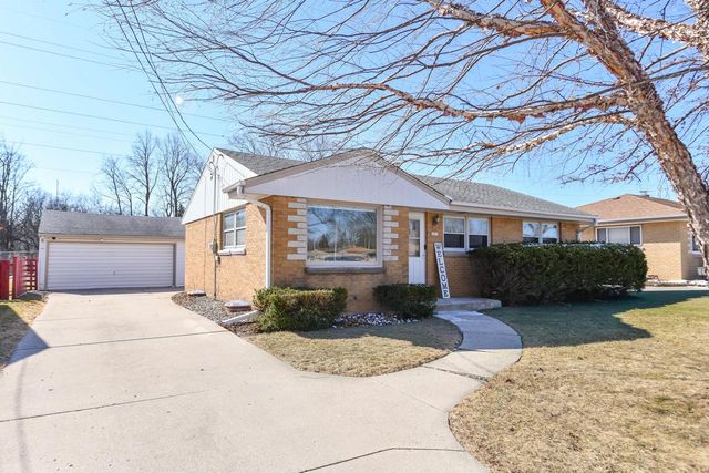 6421 W Allerton AVENUE, Greenfield, WI 53220