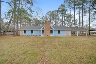 136 Thomas, Leesville, LA 71446