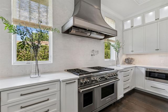4808 CULBREATH ISLES ROAD, Tampa, FL 33629