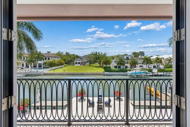 4808 CULBREATH ISLES ROAD, Tampa, FL 33629