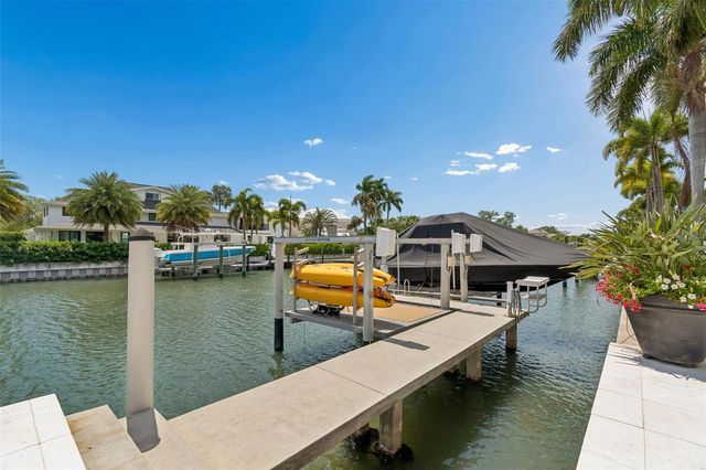 4808 CULBREATH ISLES ROAD, Tampa, FL 33629
