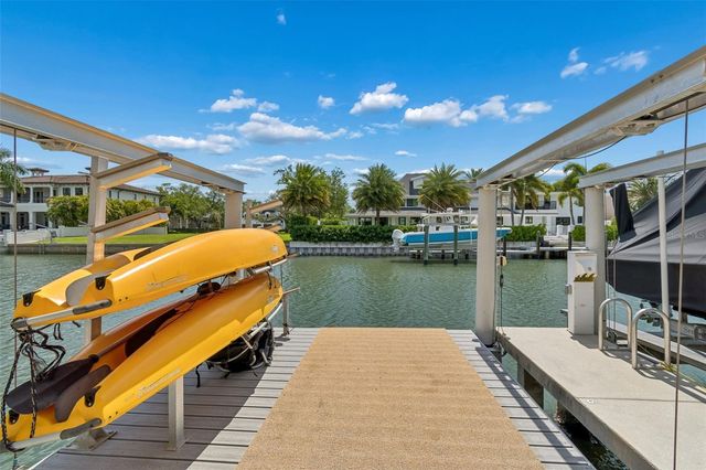 4808 CULBREATH ISLES ROAD, Tampa, FL 33629