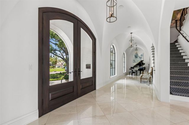 4808 CULBREATH ISLES ROAD, Tampa, FL 33629