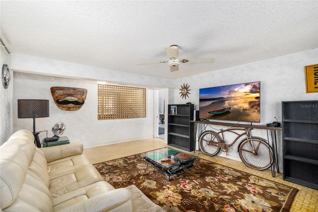 2027 PINECREST WAY, Clearwater, FL 33755