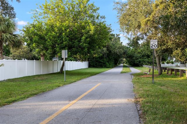 2027 PINECREST WAY, Clearwater, FL 33755